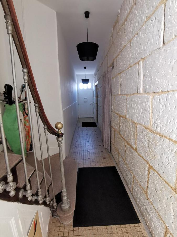 Passage Du Saumon Apartment Montrichard Exterior photo